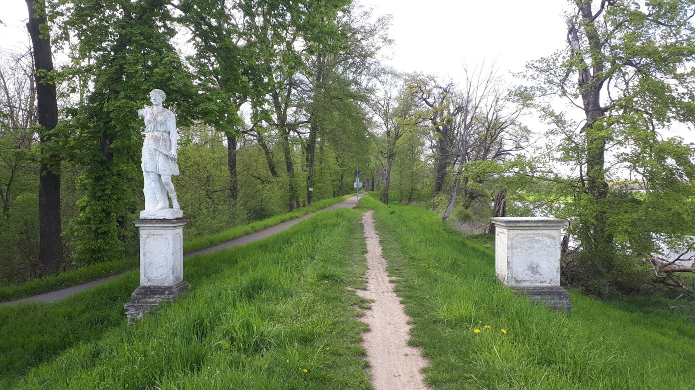 Diana und Faun SieglitzerPark